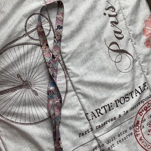 Minnie Mouse key chain land yard